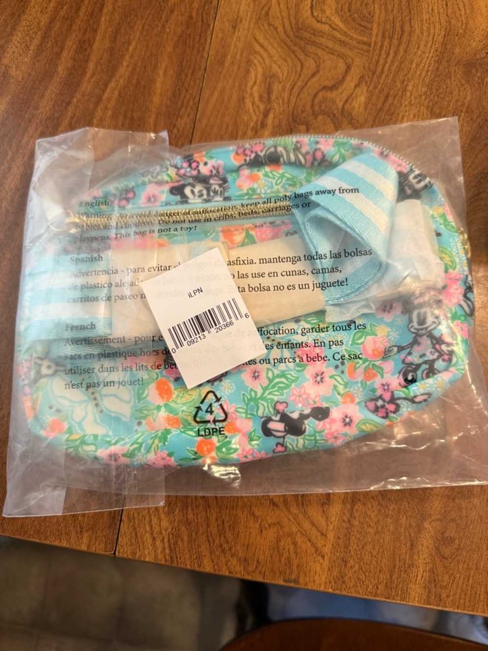 Lilly Pulitzer x Disney Jeanie belt bag, NWT - Picture 3 of 6